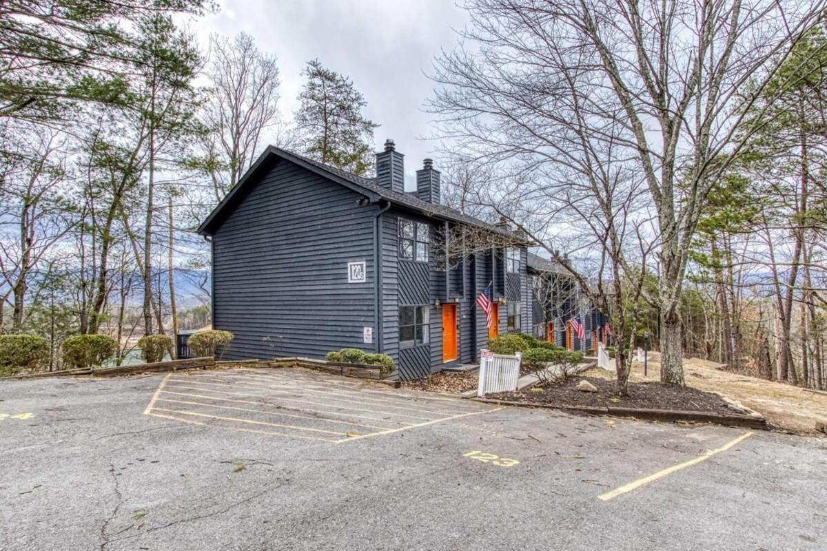 Pinecrest Townhomes-1King-2Queen Unit-Updated Pigeon Forge Exterior foto